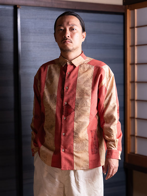 シャナリシャツ